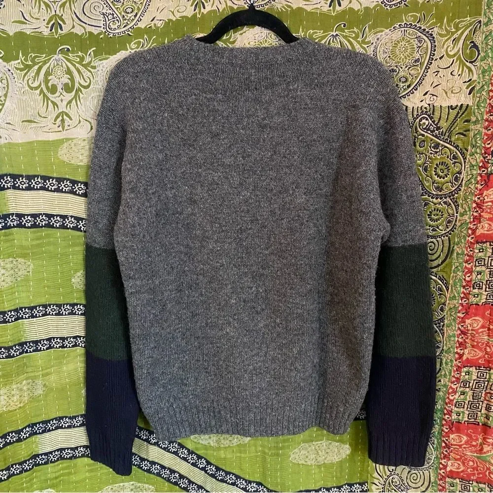 Vintage J. Crew Gray/ Colorblock 100% Wool Crewneck Pullover Sweater Size Small